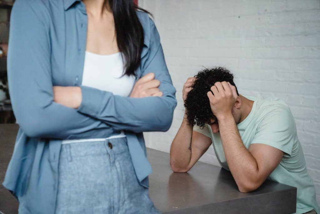 Trouble de l'attachement conduit à des relations compliquées